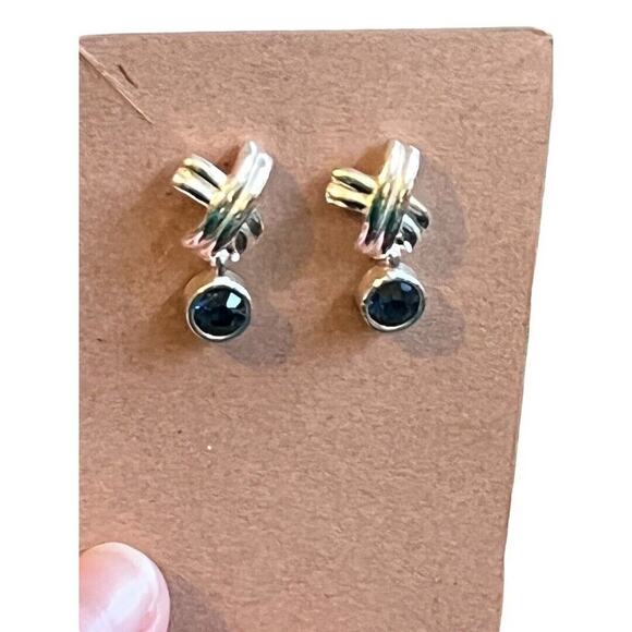 Silvertone Knocker Style XO Earrings Post Pierced - Picture 2 of 6